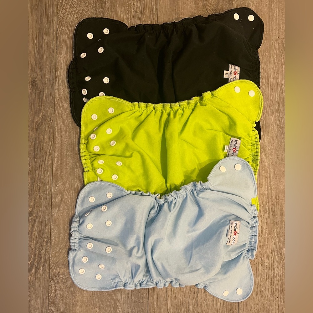 Applecheeks 🍎 Cloth Diapers - Picture 2 of 3